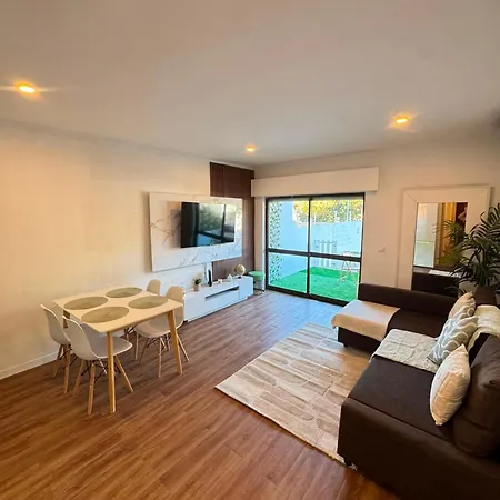 & House - Wifi - Ac - Swimming Pool - By Bedzy Appartamento Albufeira