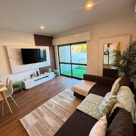 & House - Wifi - Ac - Swimming Pool - By Bedzy Appartamento Albufeira